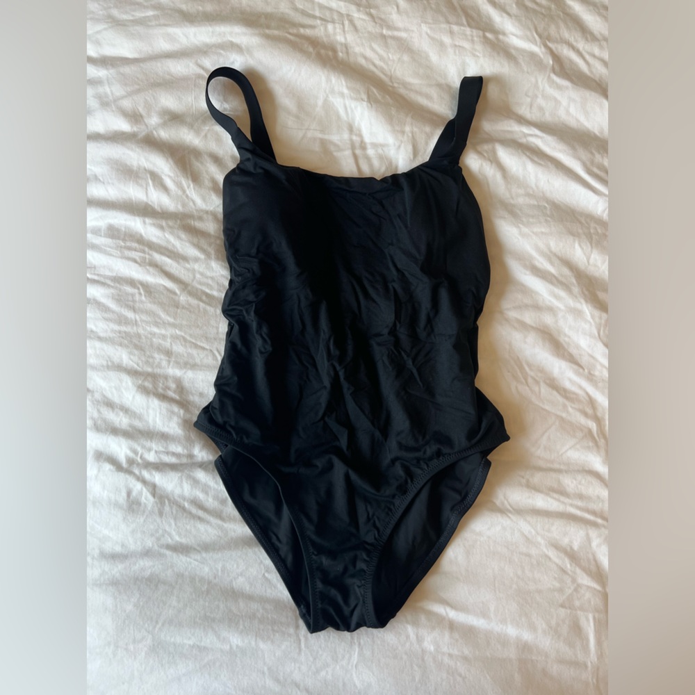 Athleta One-Piece Swimsuit - Black. Size XXS